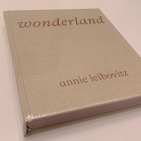 Phaidon Other - Coffee Table Book Annie Leibovitz Wonderland New in Plastic